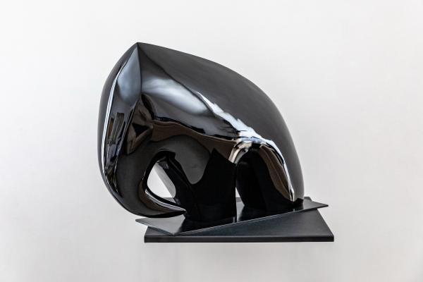 "Sans Défense" éléphant bronze laqué noir