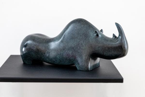 "Grand Rhinocéros" bronze patine grise 